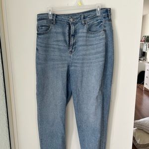 American eagle jeans Petite and goes to the ankle